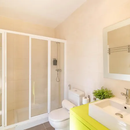 Casa Gazaga, Amplia Casa Con Piscina Y Jardin Para Toda La Familia Lacar Esterno foto